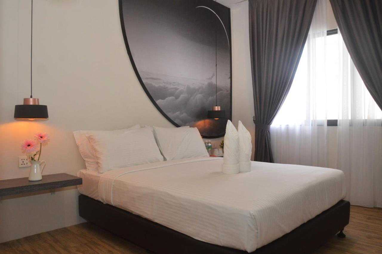 De Luna Sri Petaling